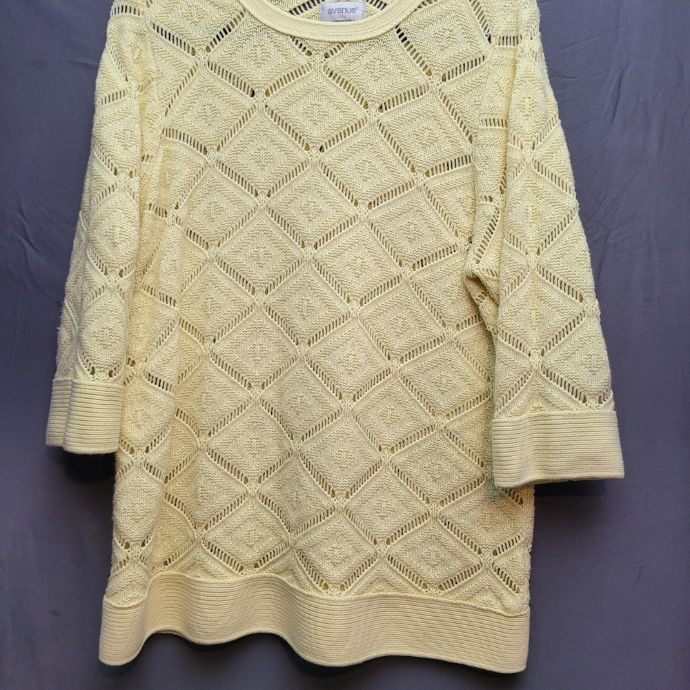 Avenue Women's Yellow Sweater